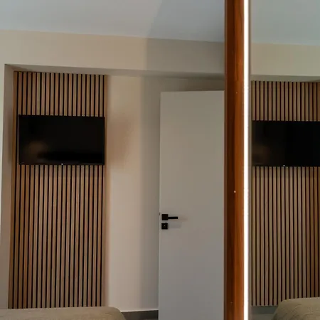 Linea I By Sealand 티실리비